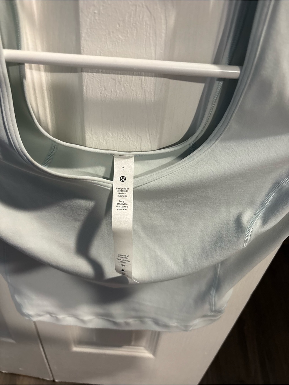 lululemon - Picture 2 of 3